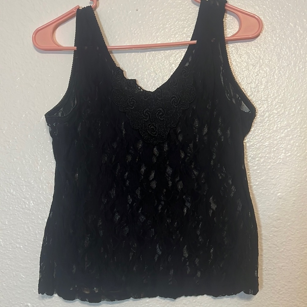 Cute lace crop top